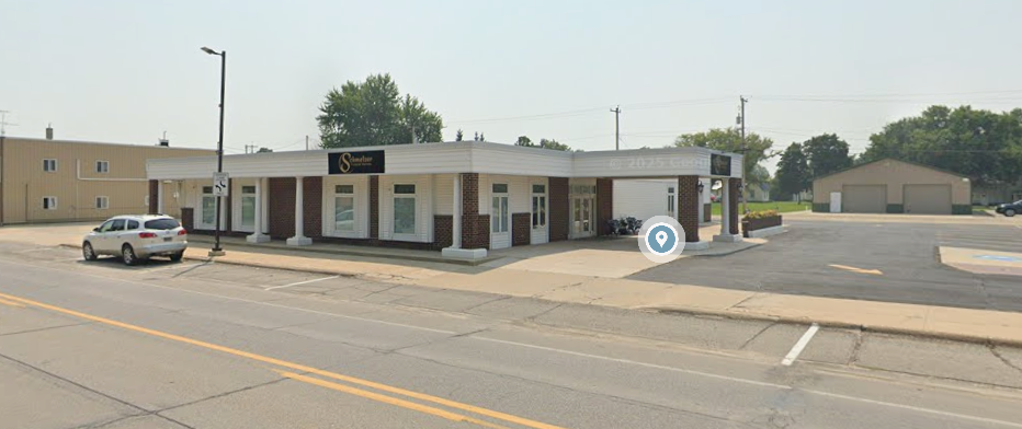 Lindstrom Funeral Home gallery image 1